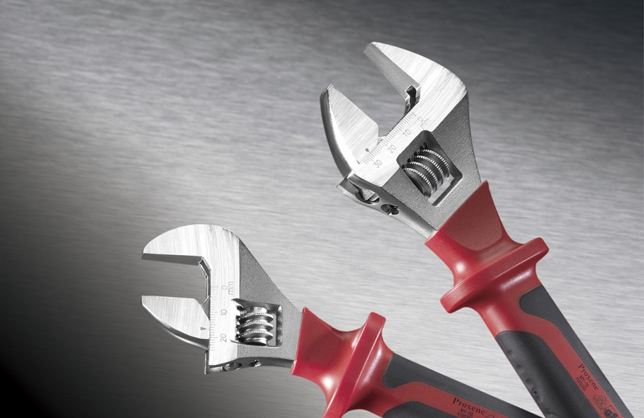 Half Insulated Adjustable Wrench - MY Series